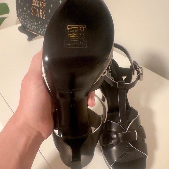 Saint Laurent Tribute Platform - Picture 4 of 6